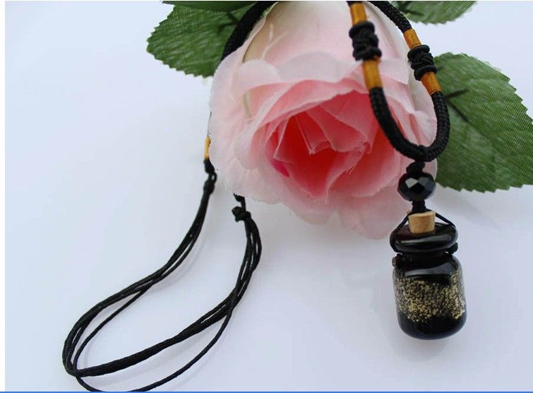 Bottle Necklace Pendant Diffuser Jewelry Charm Glass Perfume Bottle Necklace with Pendant Vial Essential Oil Bottle Pendant