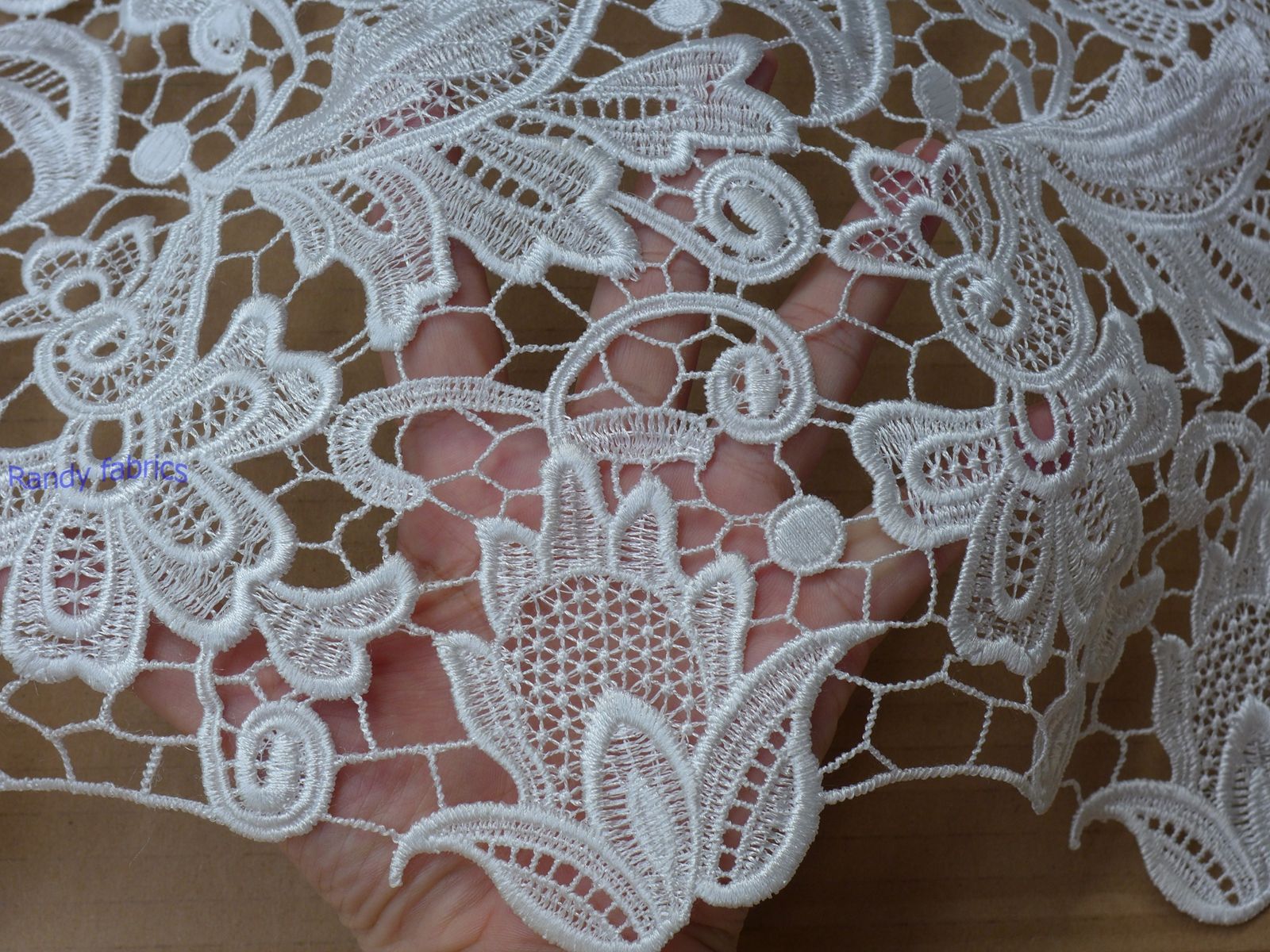 2017 100cm Wide White Wedding Dress Lace Fabrics Hollow Embroidery