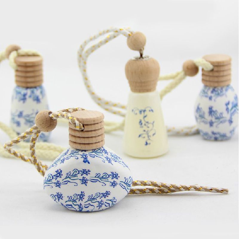 15ml Classic Blue Flower Painting Fimo Clay Perfume Bottle Hanging