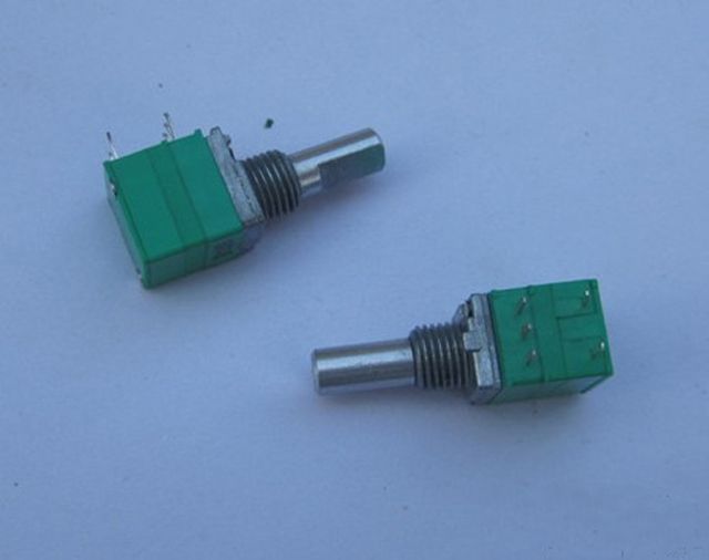 Car Radio Power Volume Switch Potentiometer For Hyt Tc 500 New Usb Db9 Usb Rs422 From Juliet5706