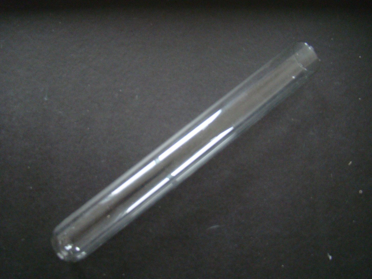 18 * 180mm Round Tubes Thick Glass Tube High Temperature Chemistry