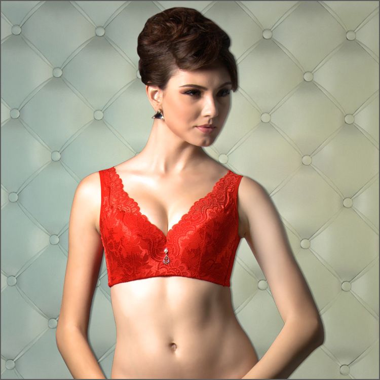 ra Adjustment Three Quarters Bra EU/UK <em>Size</em> 