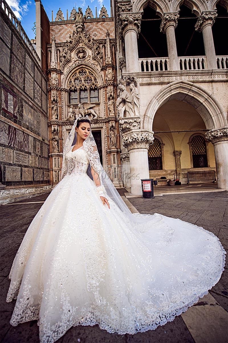 Lk Most Luxurious Dazzling Crystal Ball Gown Wedding Dresses Sheer