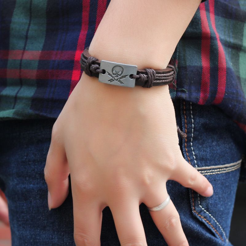 Wholesale Pirate Skull Crackle Genuine Leather Punk Adjustable Belt Cuff Bracelet Bangle Wristband cool!!!