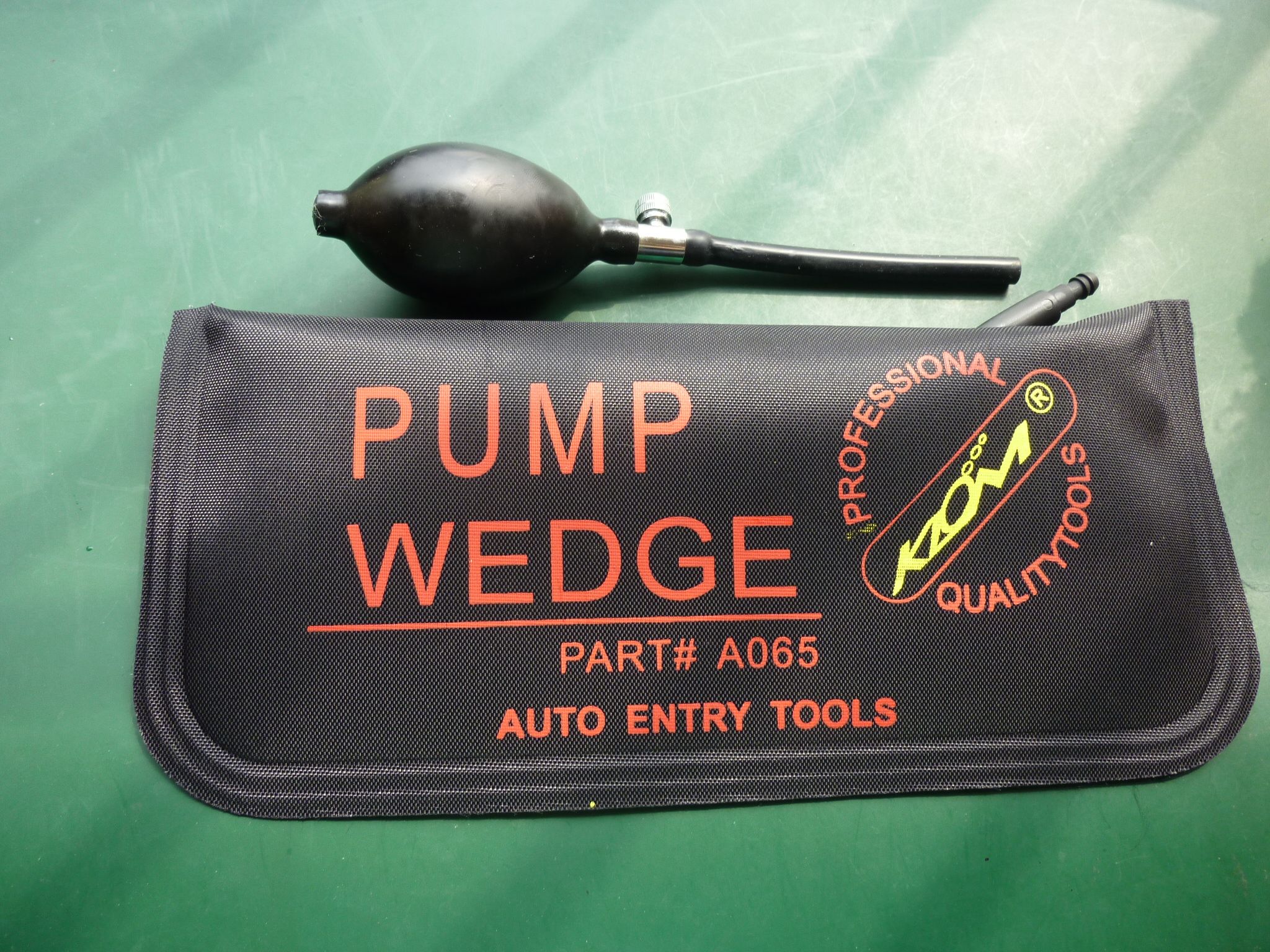 Big Size Air Wedge Air Pump Wedge Inflatable Unlock Door Car Lock Pick