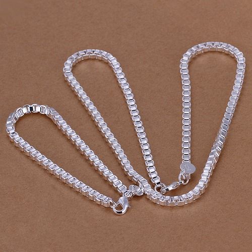 4MM box chain Aberdeen 925 sterling silver jewelry sets LS-09.man style 925 silver plated neckace bracelet set.support Wholesale, retail,
4MM box chain Aberdeen 925 sterling silver jewelry sets LS-09.man style 925 silver plated neckace bracelet set.support Wholesale, retail,