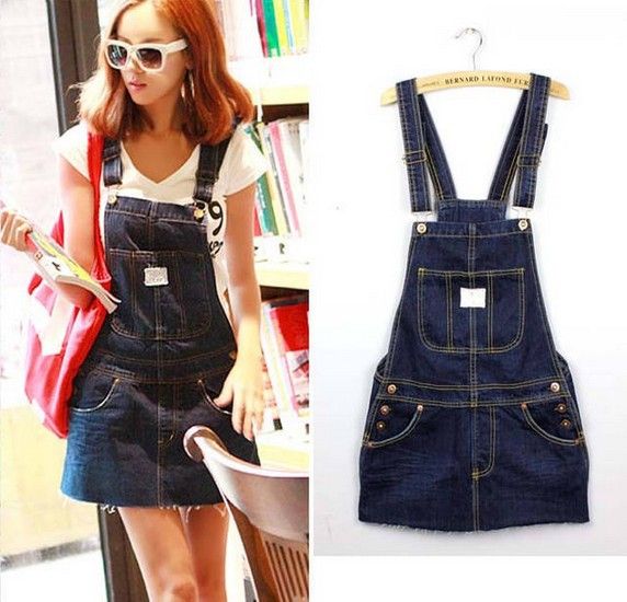 Women's Sleeveless Mock-Neck Dress