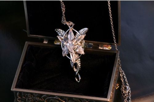 Fashion Jewelry COOL The LOTR 18K White Gold filled Arwen Evenstar White Sapphire CZ Necklace Pendant for wedding gift
