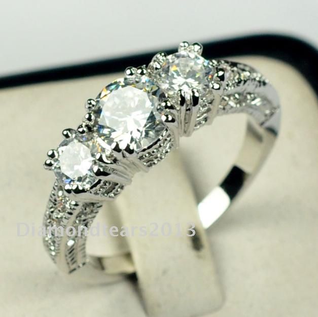 size 6/7/8/9 Free shipping 100% New Brand design fashion jewelry 10kt white gold filled three-stones white topaz Gem women weddiing Ring
size 6/7/8/9 Free shipping 100% New Brand design fashion jewelry 10kt white gold filled three-stones white topaz Gem women weddiing Ring