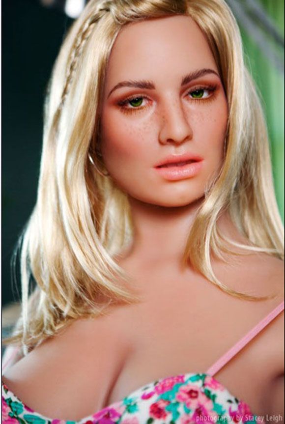 Wholesale - Rea sex dolls for men AV Actress Doll Silicone Dolls Love Mannequin porn for men and gay video with free gifts 40%