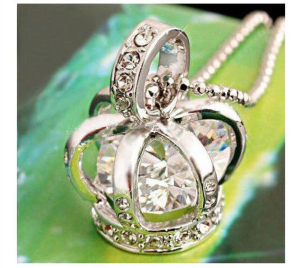 Wholesale - Fashion zircon necklace full diamond crown super flash drilling sweater Necklace Free Shipping
Wholesale - Fashion zircon necklace full diamond crown super flash drilling sweater Necklace Free Shipping