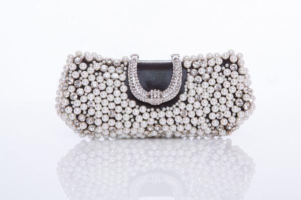2014-new-hot-sale-bridal-hand-bags-accessories.jpg