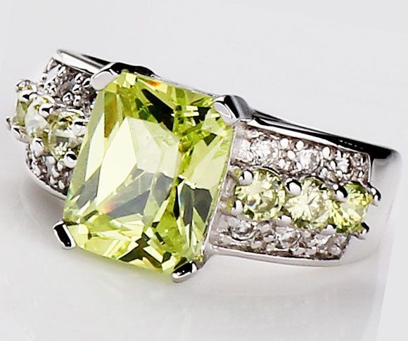 New fashion Topaz zirconia diamond rings sterling silver jewelry wedding 925 silver Ring for women BT0032
New fashion Topaz zirconia diamond rings sterling silver jewelry wedding 925 silver Ring for women BT0032