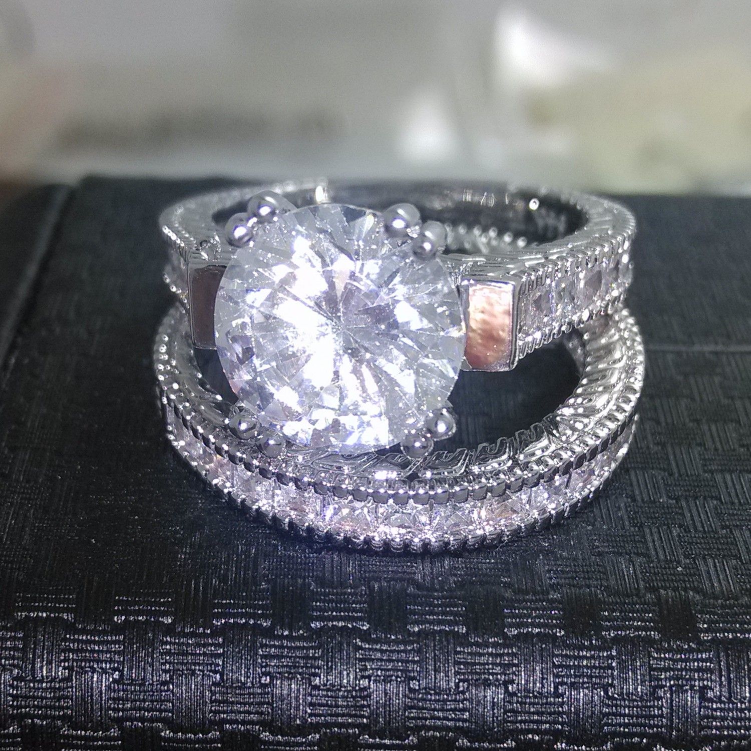 Size 5-10 Fashion Jewelry 14KT White Gold Filled 6MM Round Cut Topaz CZ Diamond Gemstones Wedding Bridal Couple Finger Rings for Women Gift