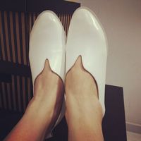 One hundred Wei Ya white nurse shoes tendon at the end slope with leather shoes mother