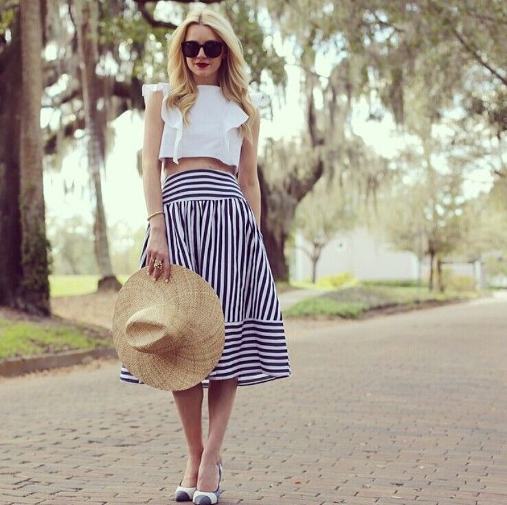 2014 New Fashion Europe Popular Style Black and White Striped Ball Gown Long Skirts TSP1341, Beige
2014 New Fashion Europe Popular Style Black and White Striped Ball Gown Long Skirts TSP1341, Beige