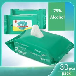 Lingettes désinfectantes à l'alcool 30 pièces/paquet 75% lingettes désinfectantes antibactériennes à l'alcool serviettes en papier de stérilisation à l'alcool livraison DHL