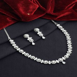 Alex Jewellery - Gargantilla de diamantes americanos Graceful Orbit con aretes, conjunto de joyería para mujeres y niñas