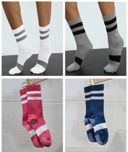 Align Lu07 Socks Women and Men Cotton Wild Wild Classic Breathable Stockings Black White Mix and Match Sports Fitness6927926
