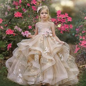 Amazing Tiered Flower Girl Dresses Lace Appliqued For Wedding Girls Pageant Gowns Tulle Floor Length Ruffled First Communion Dress