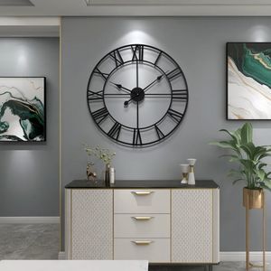 Horloge murale américaine en fer forgé ronde transfrontalière rétro romaine silencieuse salon grand décor 3D horloges de décoration 240322