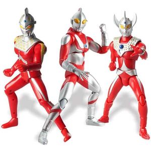 Manga anime vendant des figurines d'action mignonnes comme les gâteaux chauds ultraman taro sept jack plastic doll série de modèles