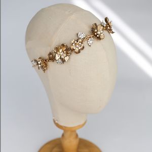 Antique or fleur mariée diadème à la main cristal mariage couronne casque fête bal bijoux femmes cheveux accessoires