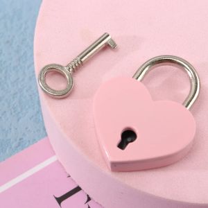 Couadeau de forme de coeur antique Lock vintage Lock avec clé Pink Romantic Key for Travel Wedding Jewelry Box Diary Livre Suitcase