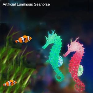 Aquariums Aquarium Artificial Luminous Seahorse Fish Tank Landscape Silicone Fake Floating Glow in Dark Ornament Home Decoration 231116