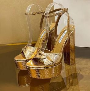 Sandalia Aquazzura Sinner Plateau Gold Sensación metálica para mujer Plataforma Sandalias de tacón alto Bloque grueso Correa en el tobillo Zapatos de vestir Bombas de diseñador Zapatos de noche 35-43