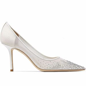 Llegada Sexy venta al por mayor Cusp perfecta hermosa moda hecha a mano elegante diamantes de imitación zapato de boda blanco para la novia 240118