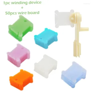 Arts et artisanat 50pcs bobines de fil en plastique avec 1pc enrouleur de ficelle canette point de croix carte fil porte-fil bricolage broderie couture