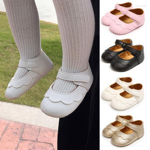 Zapatos atléticos para bebés y niñas, moda de cuero PU liso de 0 a 18 meses, bailarinas informales de princesa para bebés recién nacidos y otoño