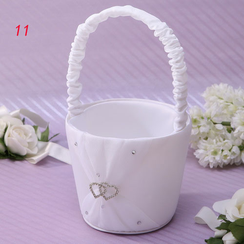 2017 Wedding Supplies Flower Girl Baskets Wedding Basket Silver Ribbon