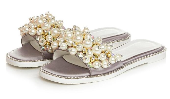 wide width womens slides