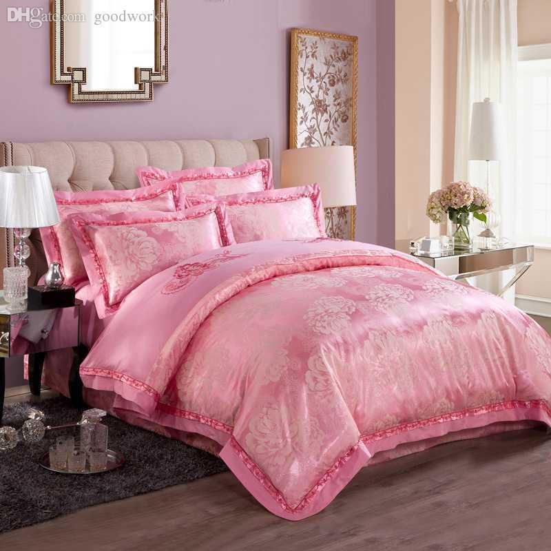 Wholesale Oriental Bedding Sets Queen King Size Bright Colored Silk Satin Comforter Luxury
