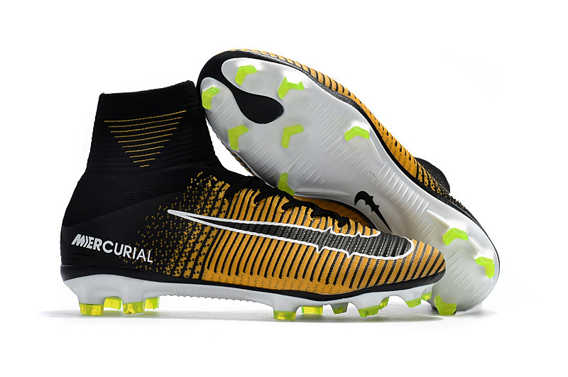 ronaldo yellow cleats