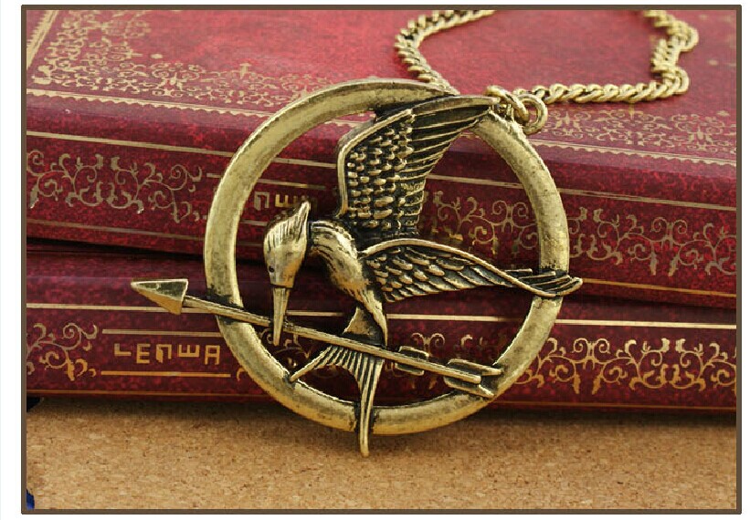 Wholesale 2015 The Hunger Games Necklaces Inspired Mockingjay And Arrow