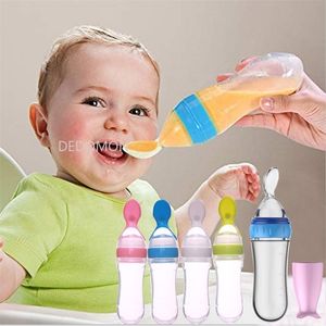 Baby Bottles# Squeezing Feeding Bottle Silicone born Training Rice Spoon Infant Cereal Food Supplement Feeder Safe Tableware Tools 221007