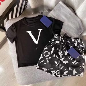 T-shirt de vêtements pour bébé