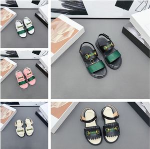 Zapatos de diseñador de bebé de verano