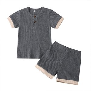 Diseños para bebés Conjuntos de ropa Jersey infantil con cuello redondo Trajes cortos 2 piezas Camiseta de manga corta de verano de relajación wmq874