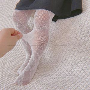 Bébé Filles Leggings Collants Collants Enfants Section Mince Chaussettes Lettre Impression Designer Noir Blanc Bas Enfants