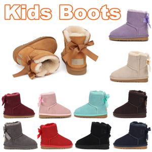 Tout-petits enfants Bottes botte chaude australienne Filles classiques Chaussures à arc de neige jeunesse Mini uggi uggly sneaker designer chaussure