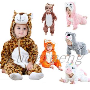 Mamelucos de bebé Niños Niñas Ropa Panda Fox Niños Onesie Anime Home Traje Recién Nacido Con Capucha Lindo Pijamas Franela Mono Cálido 3-24M G220510