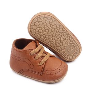 Chaussures de bébé premiers marcheurs chaussures de berceau en cuir souple chaussons pour tout-petits mocassins pour bébés pour garçons et filles baskets rampantes