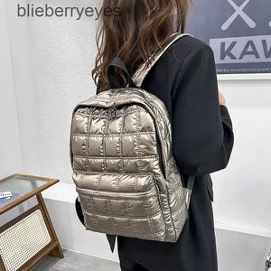 Sacturier Style 2023 Hiver Ultra Light Space Down Women's Plaid Plaid Female Sac à dos Sac à dos pour les femmes Girlsblieberryeyes