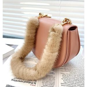 Piezas de bolso Accesorios de lujo Piel de visón genuina Bolsa de repuesto Correa Bolso Correas de hombro peludas Mango para mujer Cinturones de bolso Accesorios de invierno R67 231130