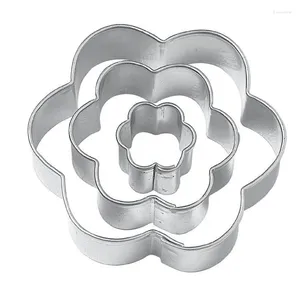 Moules de cuisson 3pcs / Set Plum Blossom Forme Métal Moule Fondant Courster et muffins Crafting Cake Decorating Tools