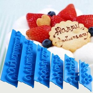 Moules de cuisson 6 pièces/ensemble moules à gâteau Alphabet lettre mots Cookie presse timbre gaufreur Cutter Fondant moule joyeux anniversaire décoration